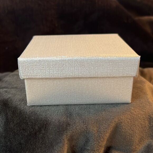 Karis Malagasy Labradorite Multi Gemstone Clelestial Garden Bracelet, Platinum - Picture 14 of 17